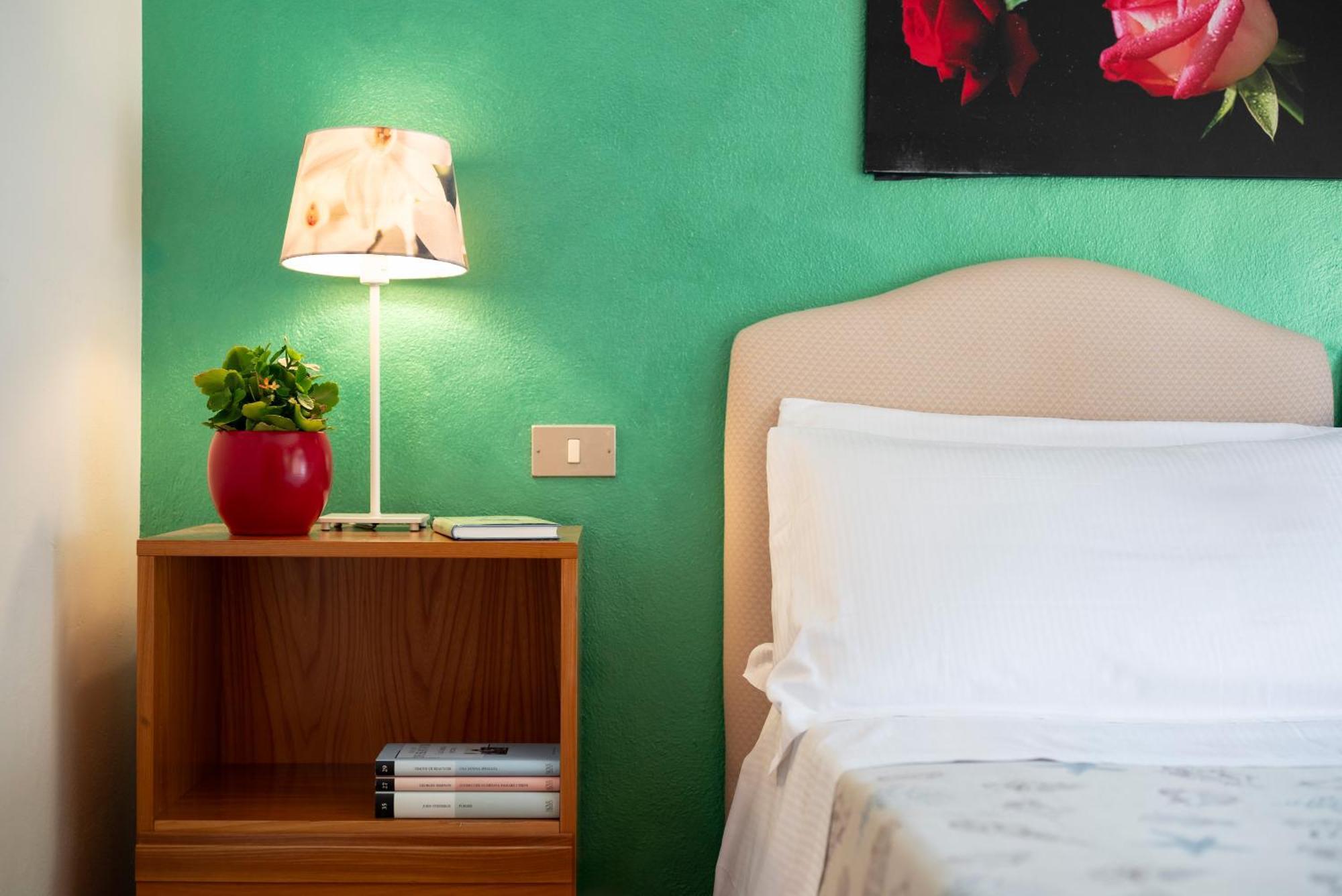 Hotel Parco Dei Pini - 100Mt Dal Mare Follonica Ngoại thất bức ảnh